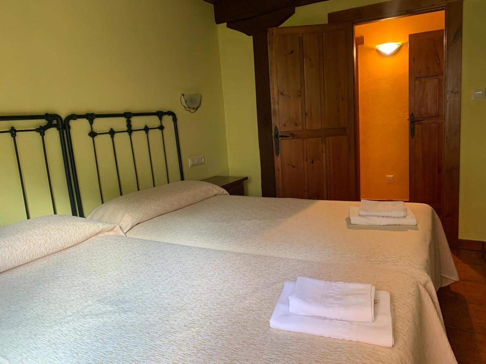 Apartamentos Las Rocas De Brez Eksteriør bilde